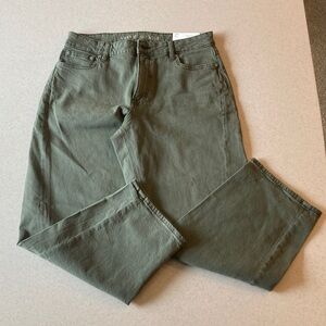 American Eagle Outfitters NWT Jeans Women's Size 8 Olive Green